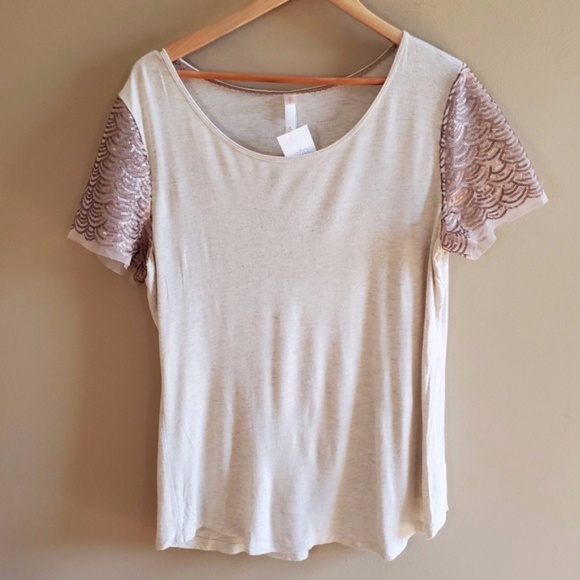 Sequin sleeve short sleeve top sz XL - Picture 1 of 6